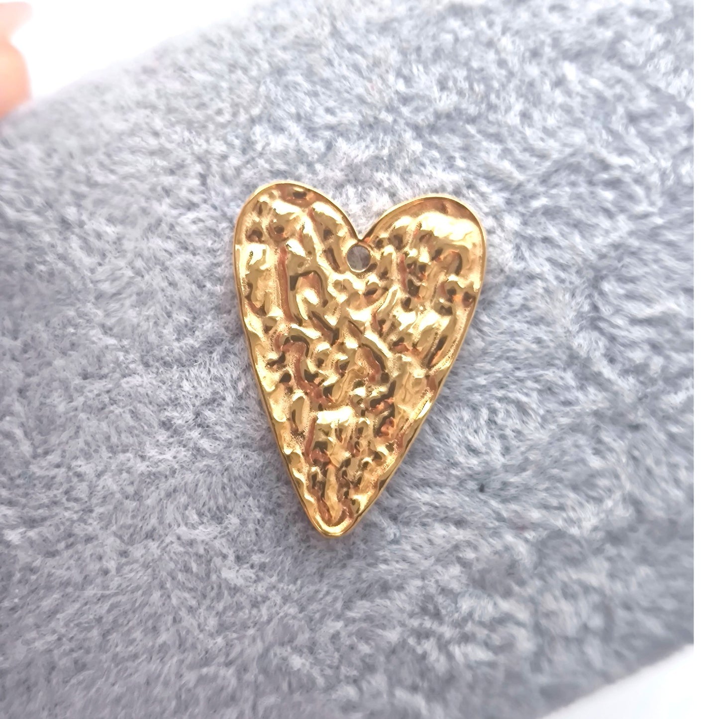 CHARM CORAZÓN GOLD