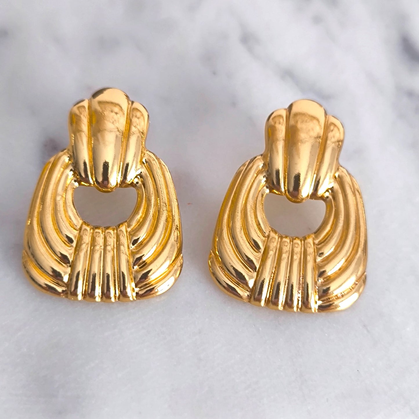 Aretes nyara