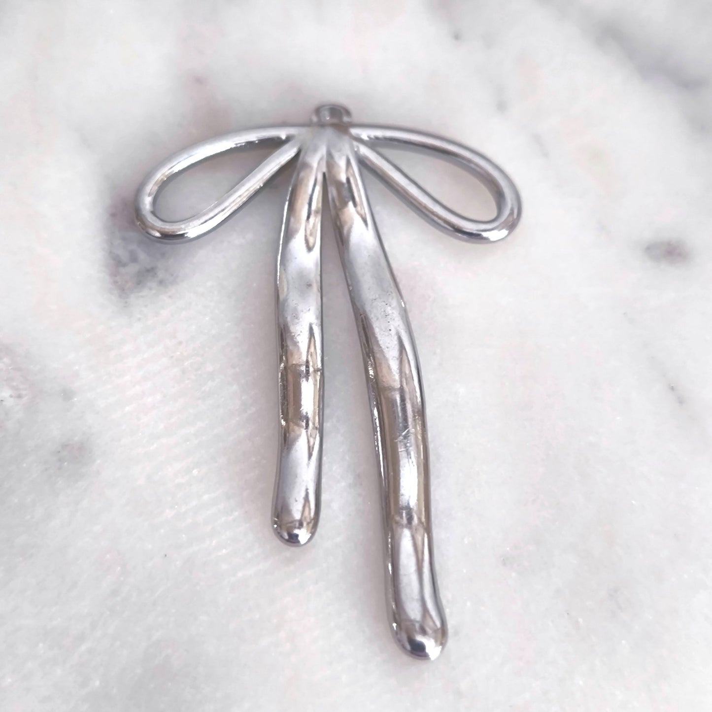 Charm Lazo eterno- Plata