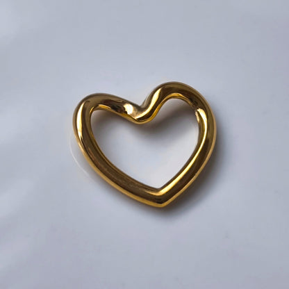 Charm Corazón Minimal