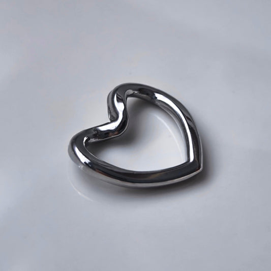 Charm Corazón Minimal Plata