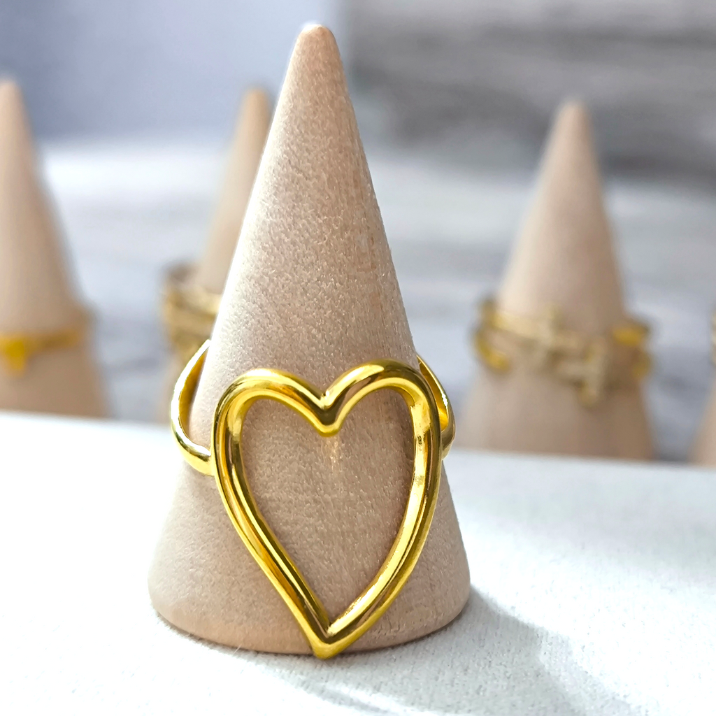 Anillo Corazón Abierto en Relieve