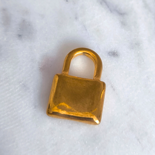 Charm Candado Eterno