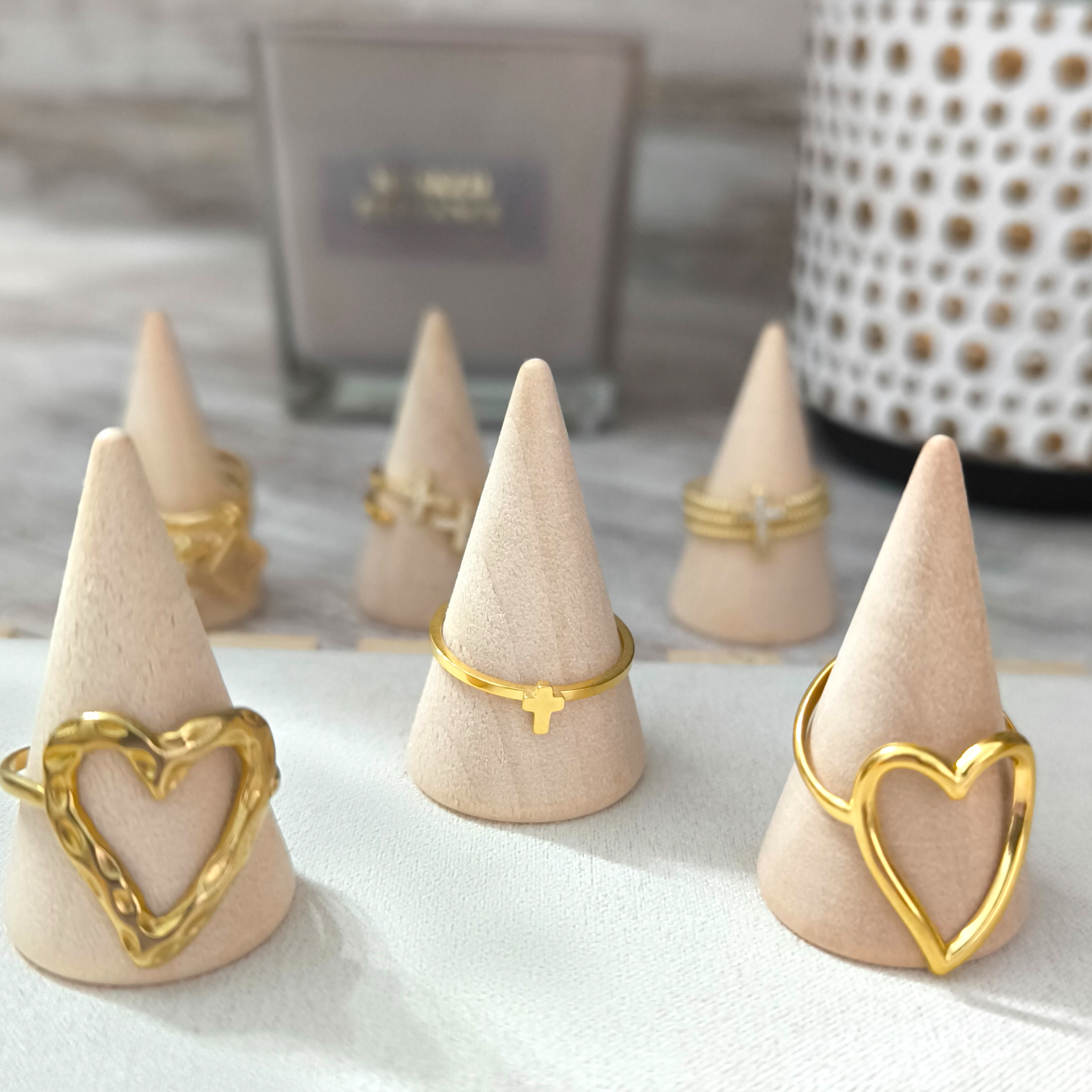 Anillo Corazón Abierto en Relieve