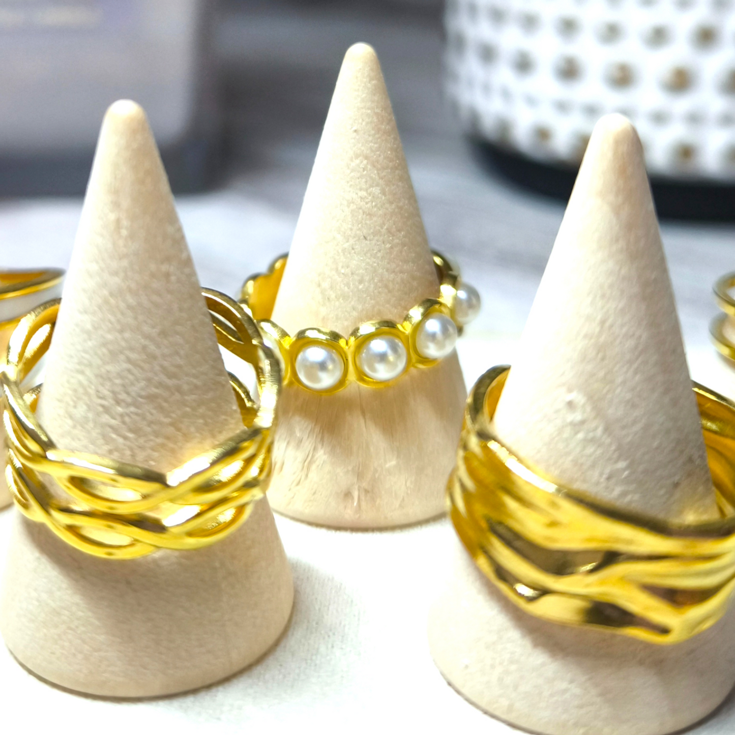 WAVE PEARL — Anillo Ondas con Perla