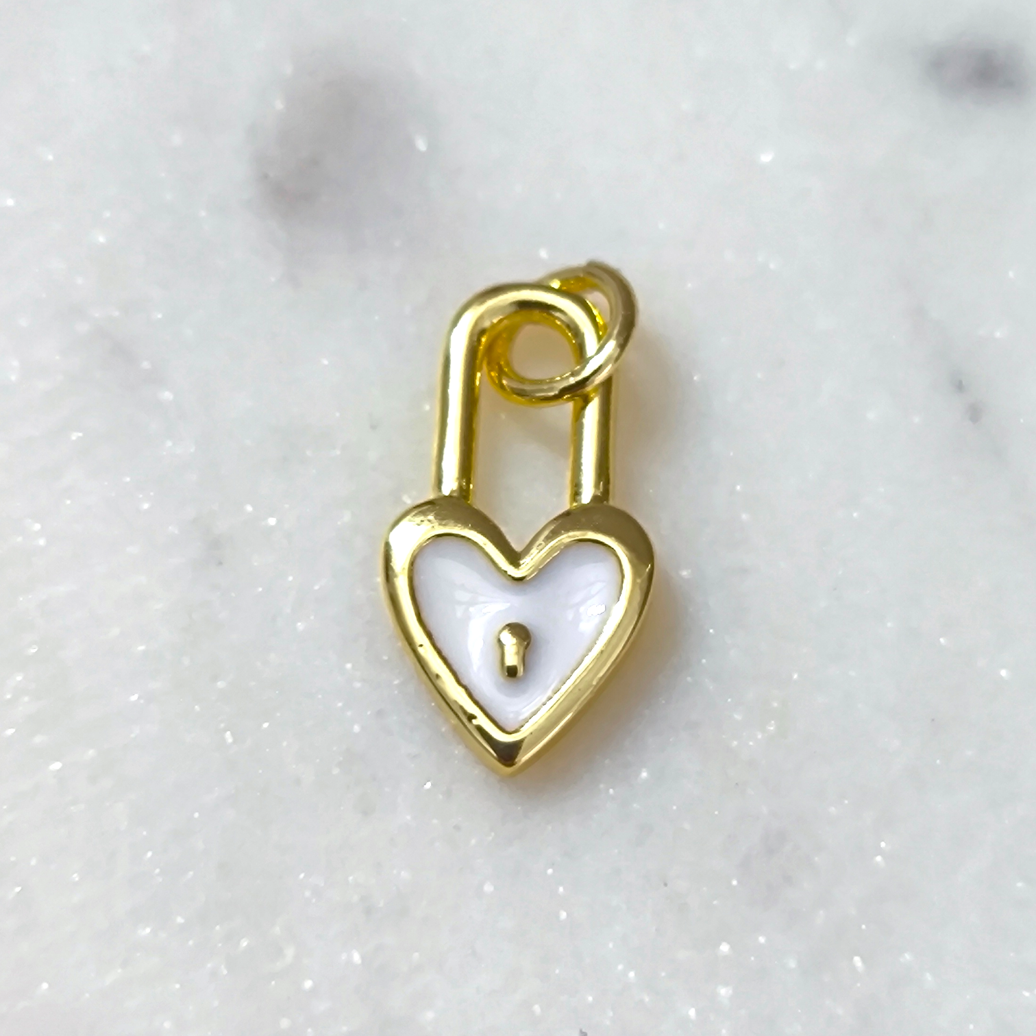 Heart Charm - CORAZÓN RELIEVE