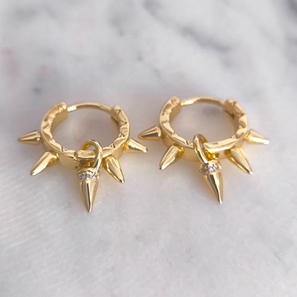 Aretes Círculo de Púas Circonita