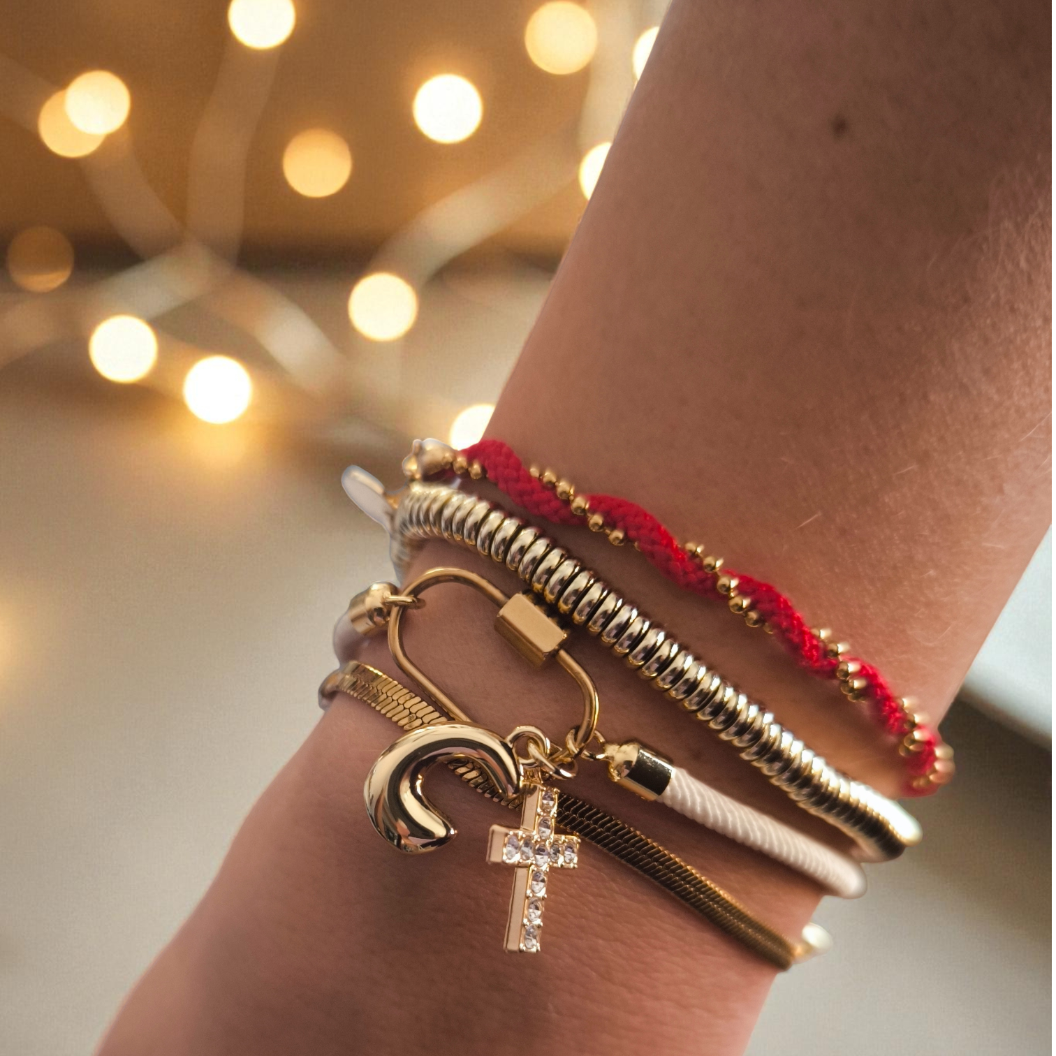 SHINY HEART – Charm Cruz con Brillantes