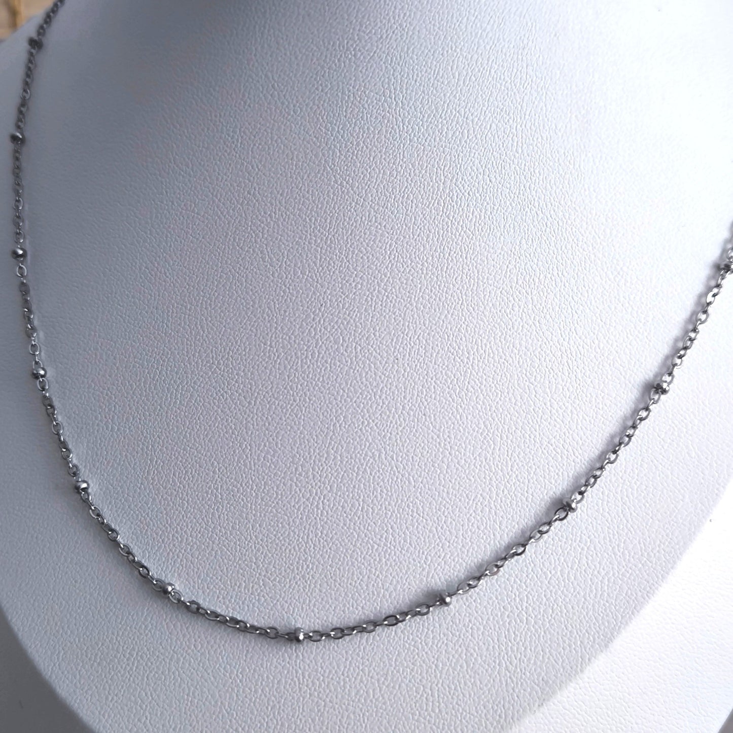 Cadena Dot Plata