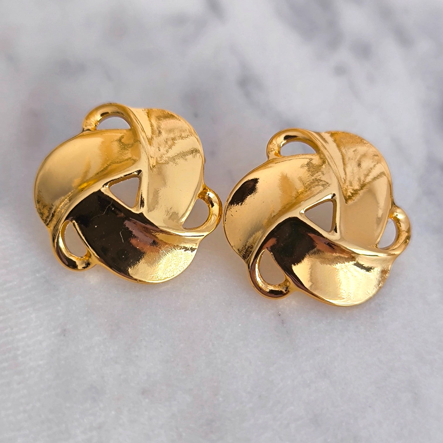 ARETES LUMIÈRE DORÉE