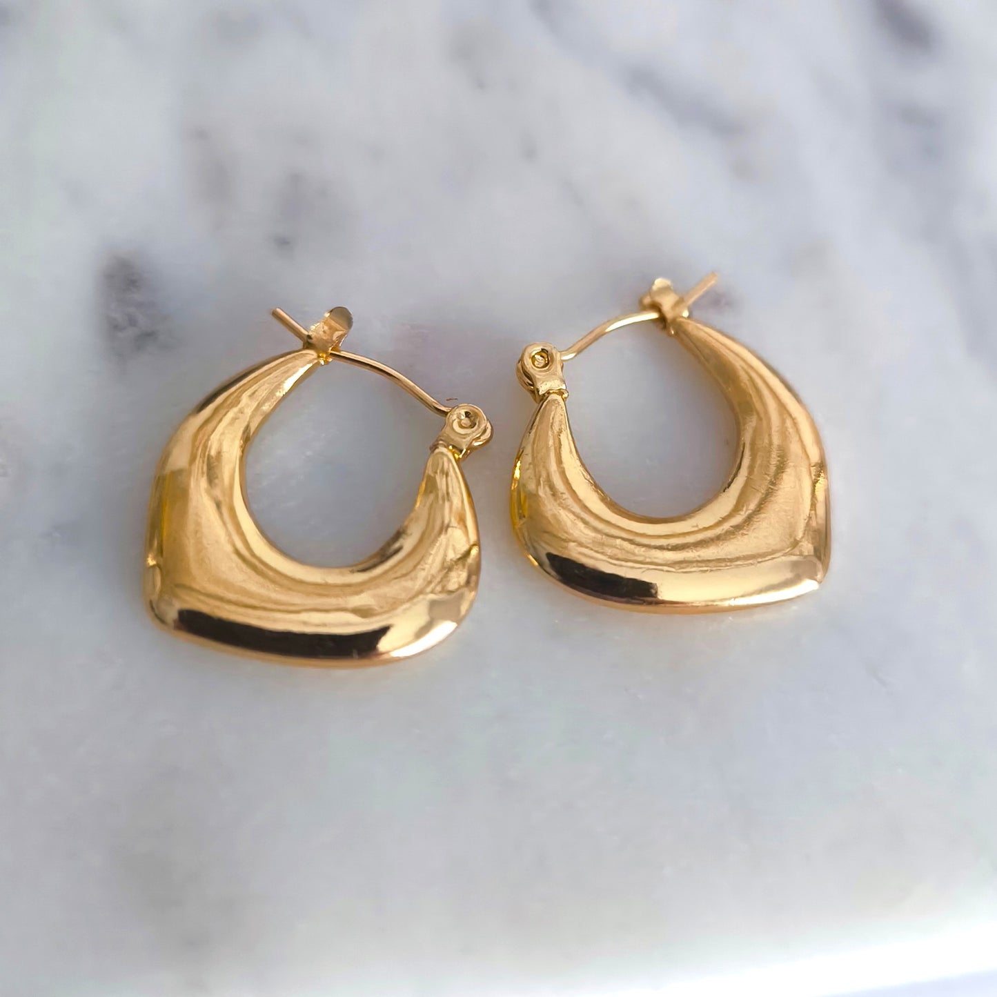 ARETES CLUTCH SERENA