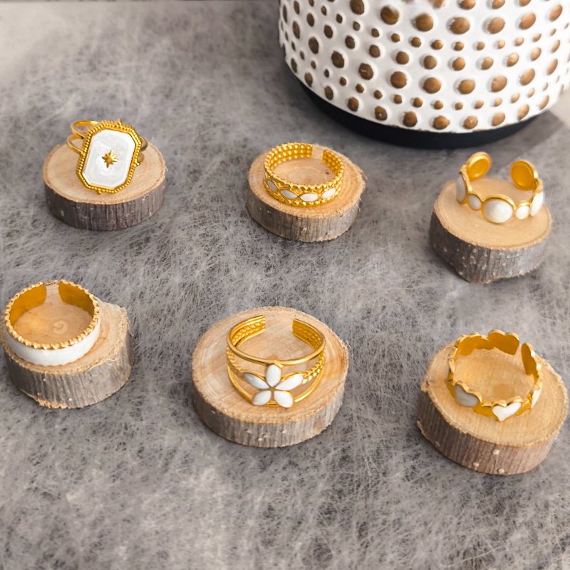 Anillo Abierto Vintage Francés con Piedra Blanca