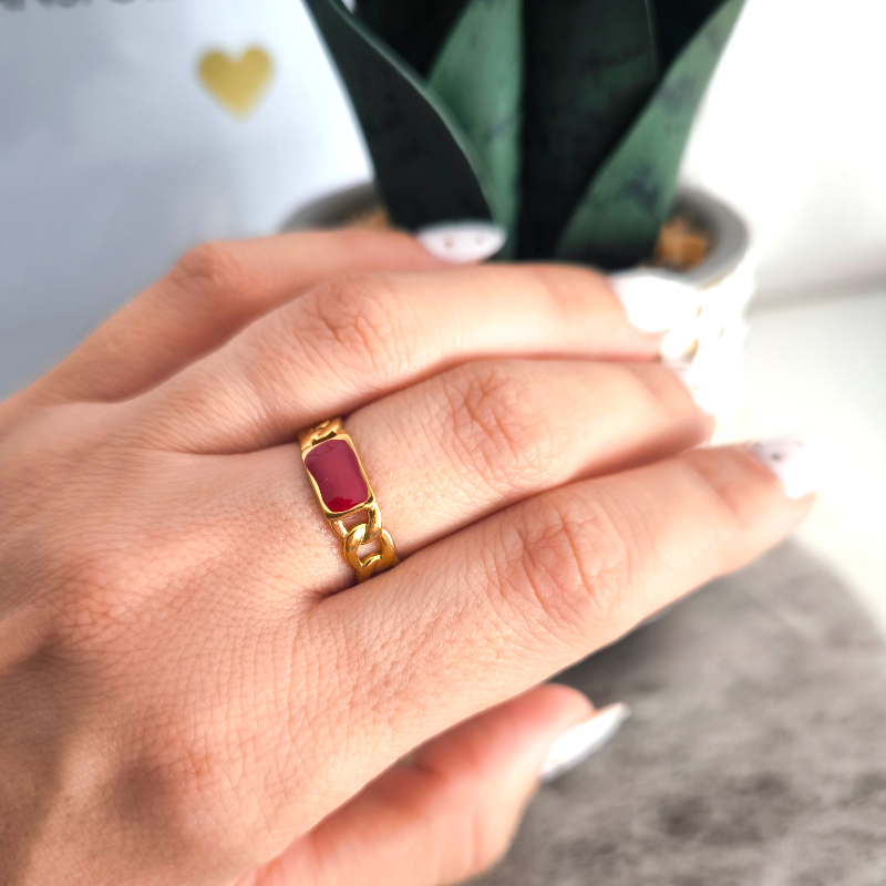 Anillo Abierto Vintage Francés con Piedra Marrón – Sofisticación en Acero de Titanio