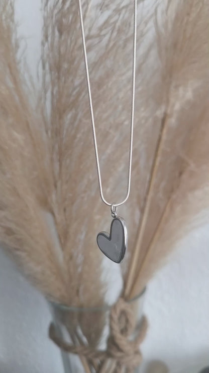 Charm corazón blanco- plata