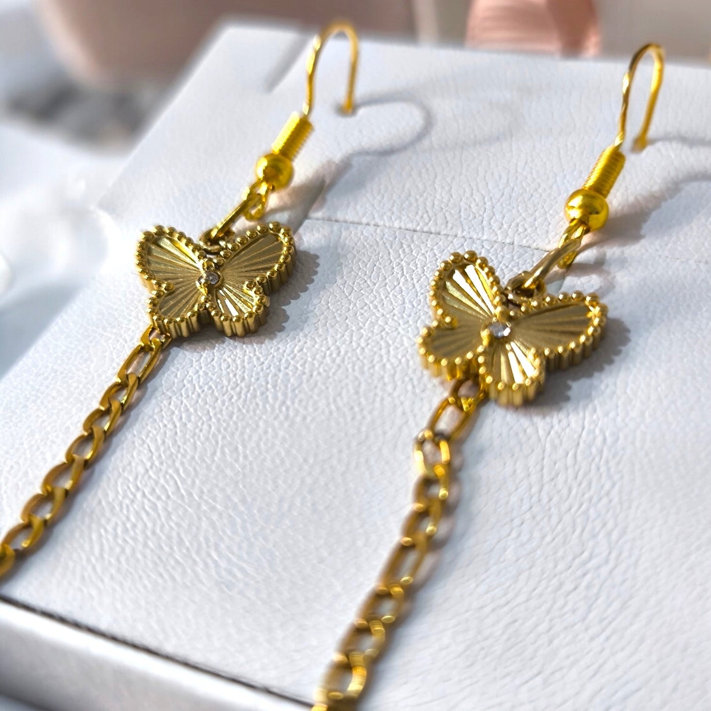 Pendientes Mariposa Dangle