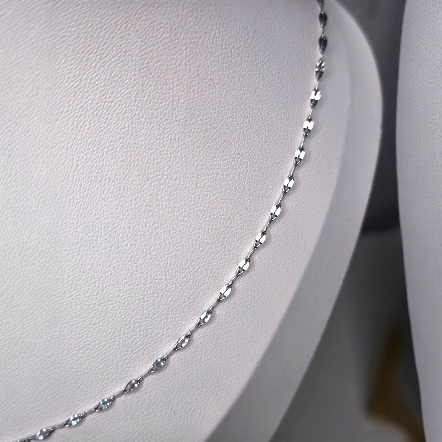 CADENA ESSENCE · PLATA